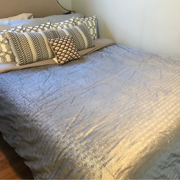 West Elm Silver Velvet Luster Metallic Ogee Duvet Cover - Picture 11 of 14